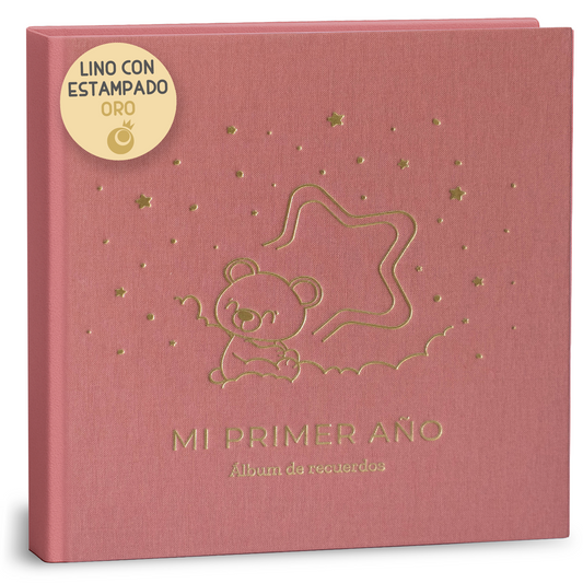 Álbum bebé lino dorado Lenoa Baby, papel 150 g FSC y encuadernación cosida layflat 180º
Portada lino natural título dorado relieve, regalo recién nacido baby shower, hecho en España
Hoja de pegatinas para personalizar; papel 150 g FSC sin transparencias, diseño minimalista
Árbol genealógico, antes del nacimiento y 12 meses de hitos; tabla crecimiento y carta futura
75 páginas, apertura plana 180º para escribir y pegar
Papel 150 g FSC y lomo cosido duradero; álbum fotos bebé unisex, sostenible, premium
